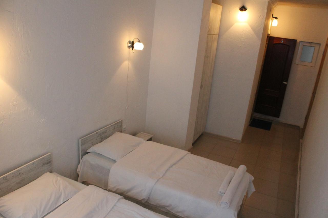 Hotel Lim 巴统 外观 照片