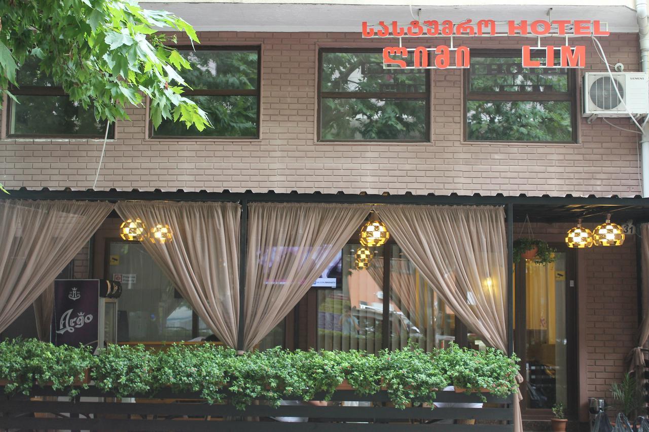 Hotel Lim 巴统 外观 照片